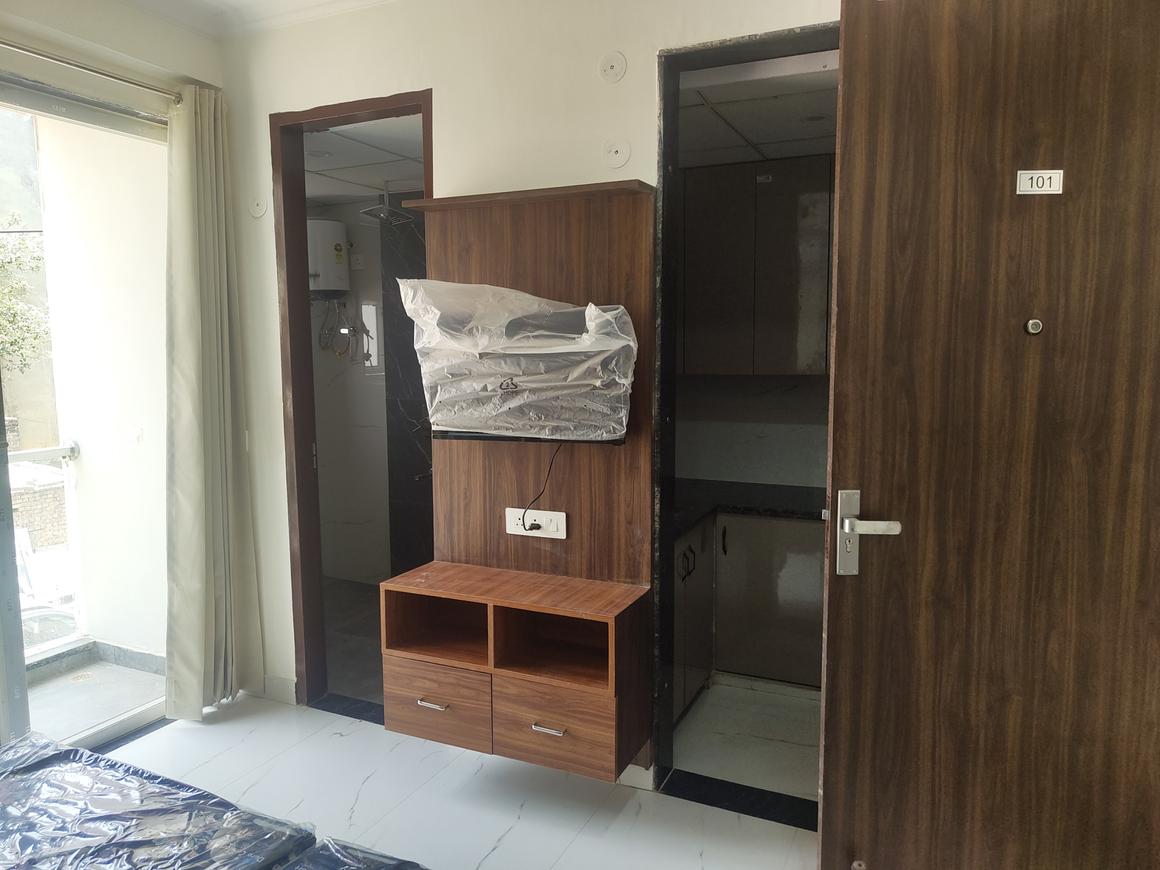 1 BHK for rent in Sector 42, Gurugram — 800 sq.ft