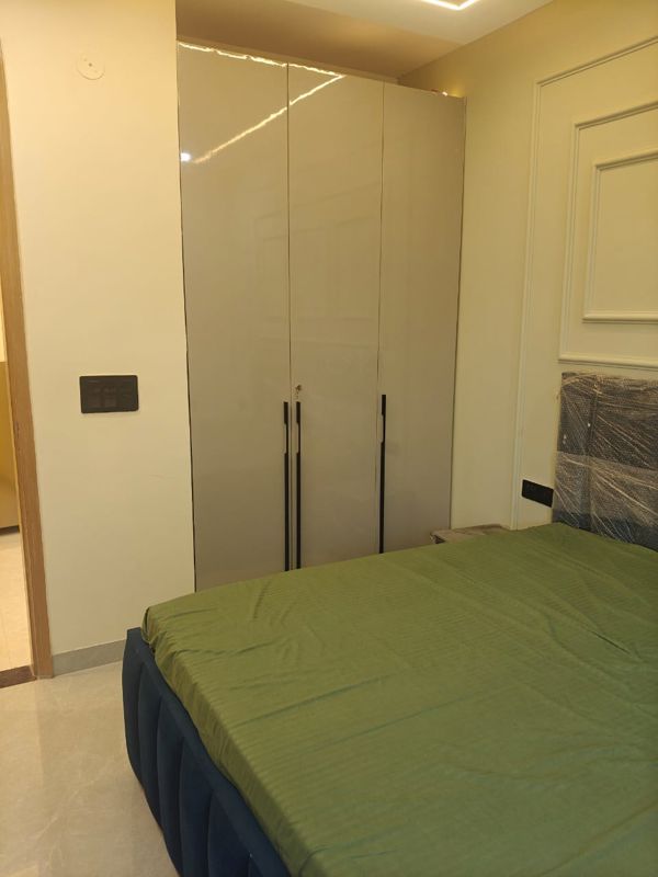1 BHK for rent in Sector 42, Gurugram — furnished — 710 sq.ft