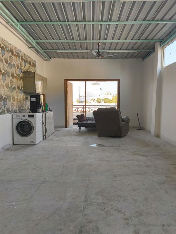 1 BHK for rent in Sector 43, Gurugram — unfurnished — 100 sq.ft