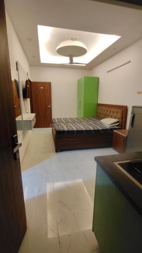 1 BHK for rent in Sector 43, Gurugram — 350 sq.ft