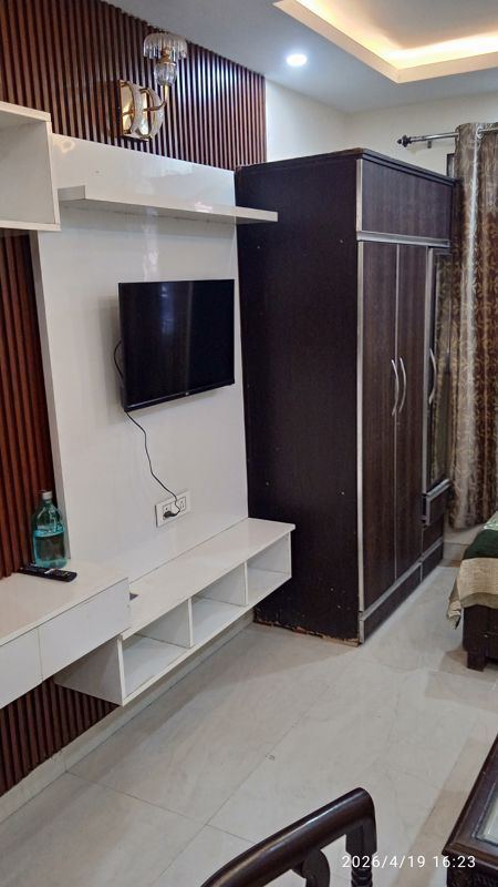 1 BHK for rent in Sector 44, Gurugram — furnished — 650 sq.ft — Minarch Tower