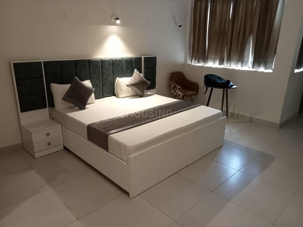 1 BHK for rent in Sector 44, Gurugram — 327 sq.ft