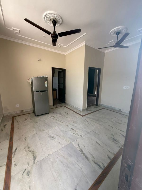 1 BHK for rent in Sector 45, Gurugram — semi-furnished — 900 sq.ft