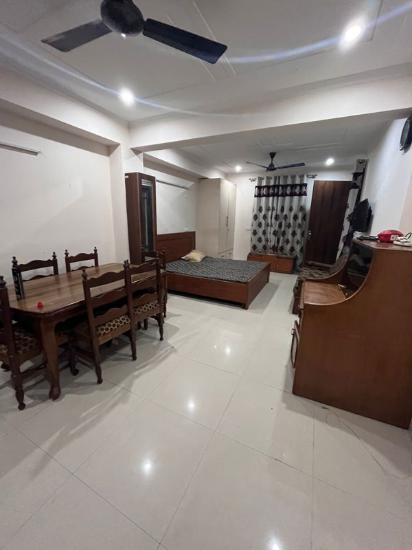 1 BHK for rent in Sector 45, Gurugram — furnished — 648 sq.ft