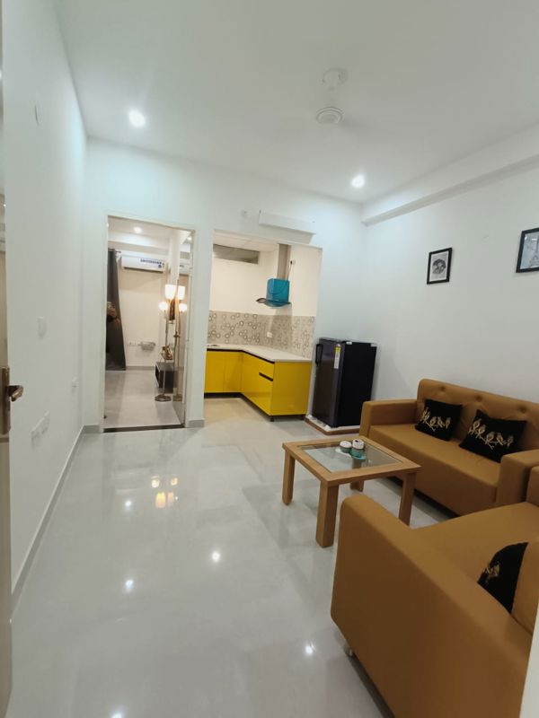 1 BHK for rent in Sector 45, Gurugram — furnished — 690 sq.ft