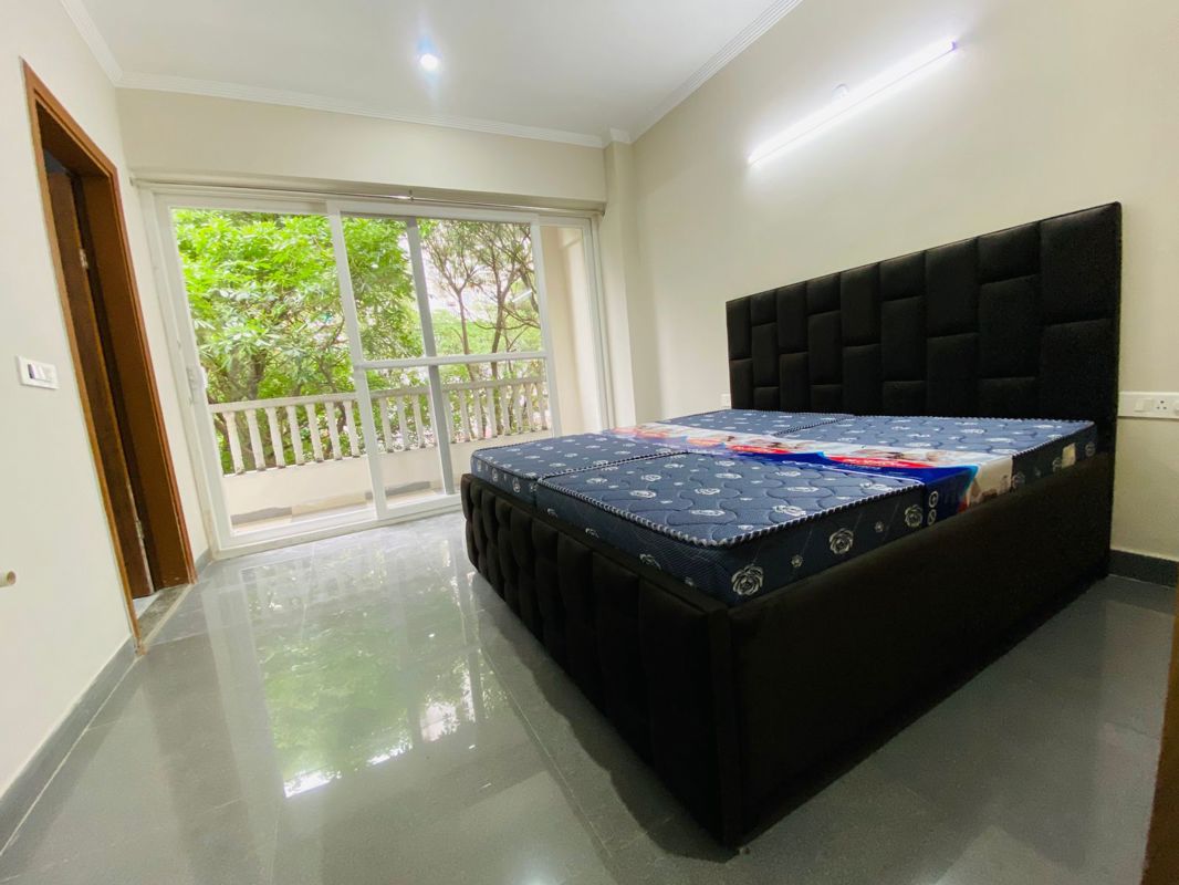 1 BHK for rent in Sector 49, Gurugram — furnished — 1500 sq.ft — Eros Rosewood City