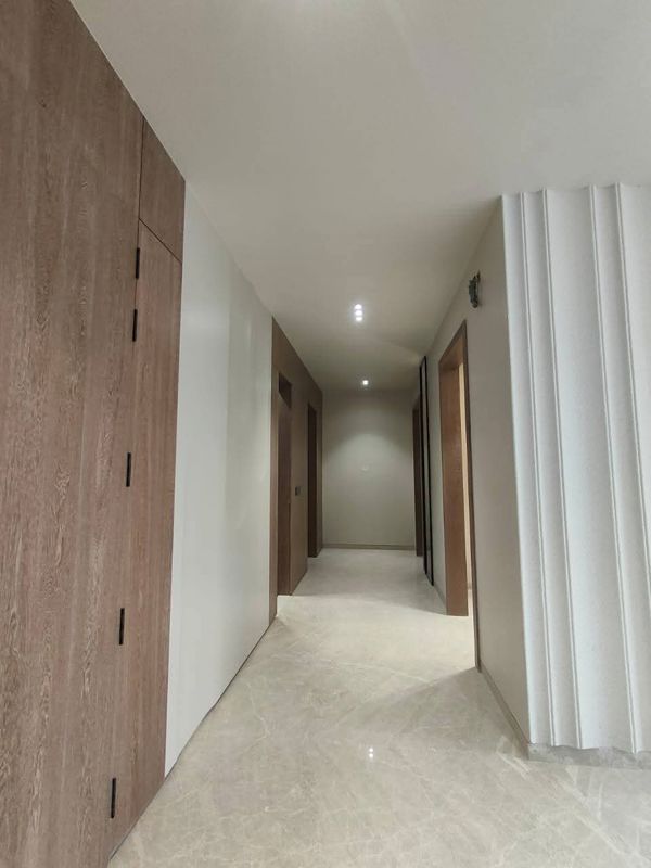 1 BHK for rent in Sector 5, Gurugram — semi-furnished — 865 sq.ft