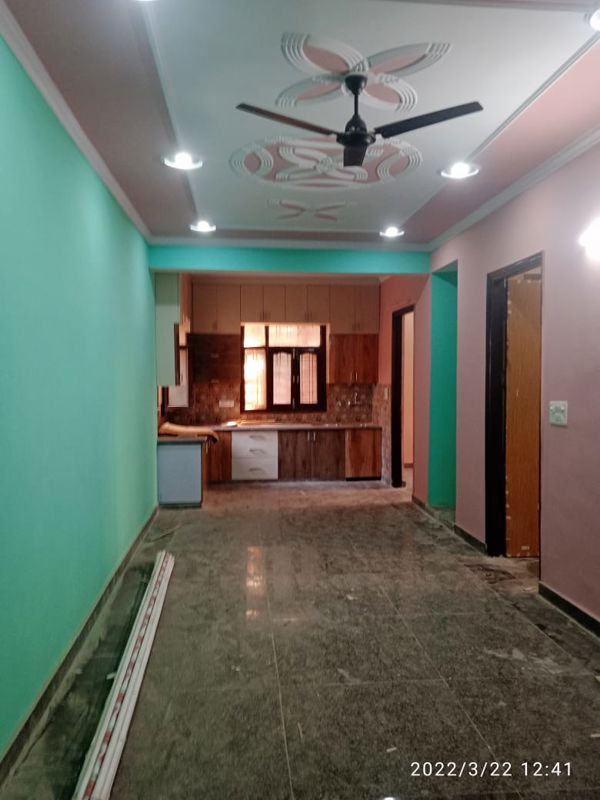 1 BHK for rent in Sector 5, Gurugram — semi-furnished — 677 sq.ft