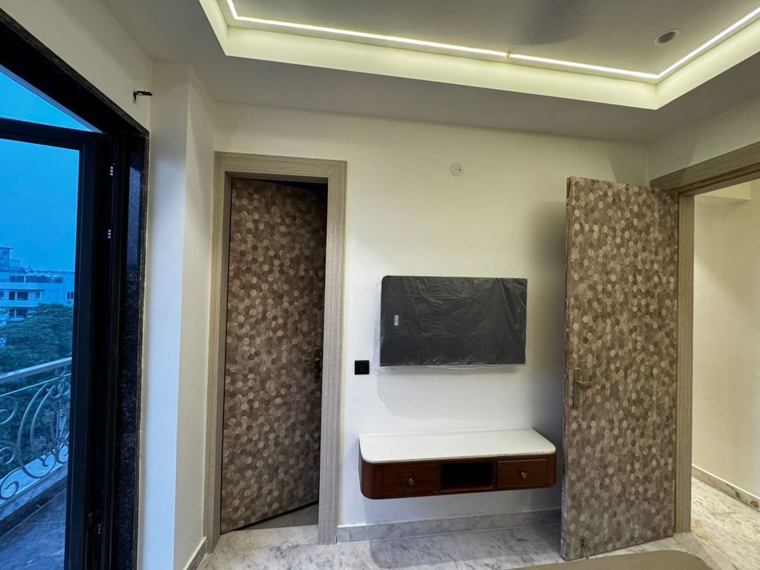 1 BHK for rent in Sector 51, Gurugram — furnished — 730 sq.ft