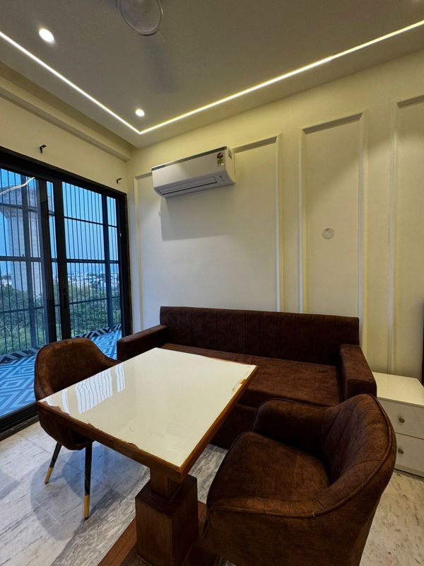 1 BHK for rent in Sector 51, Gurugram — furnished — 749 sq.ft