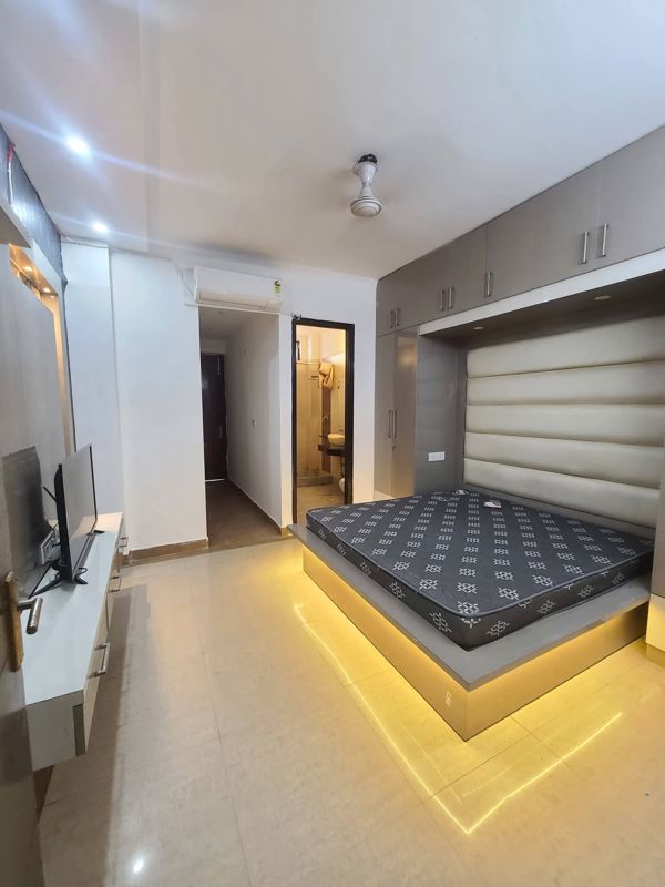 1 BHK for rent in Sector 51, Gurugram — furnished — 750 sq.ft