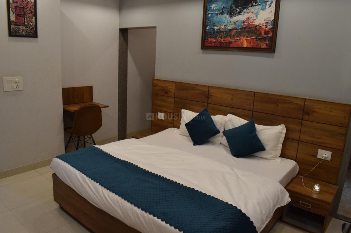 1 BHK for rent in Sector 51, Gurugram — 700 sq.ft — Orchid Island