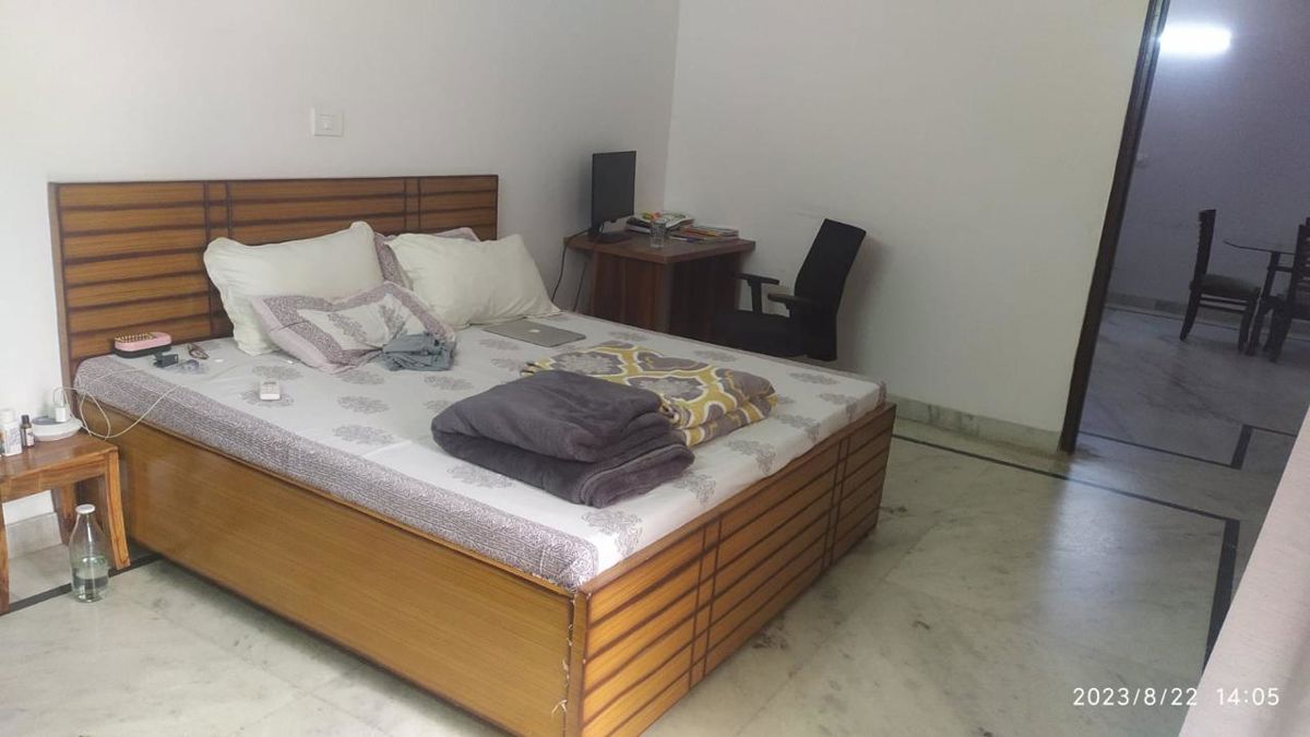1 BHK for rent in Sector 52, Gurugram — unfurnished — 100 sq.ft — Ardee City