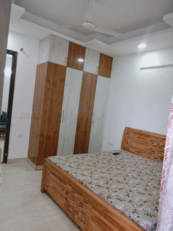 1 BHK for rent in Sector 53, Gurugram — semi-furnished — 400 sq.ft