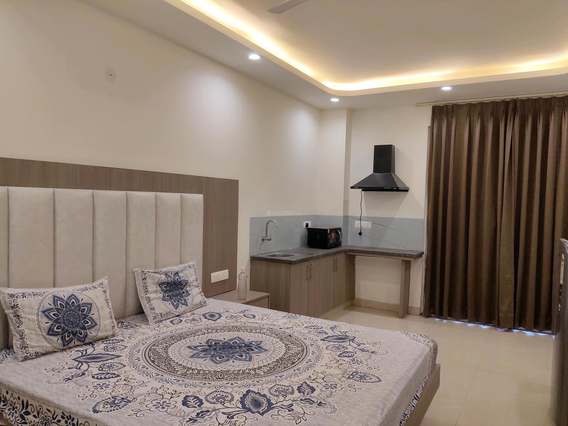 1 BHK for rent in Sector 53, Gurugram — 680 sq.ft — Tulip Monsella