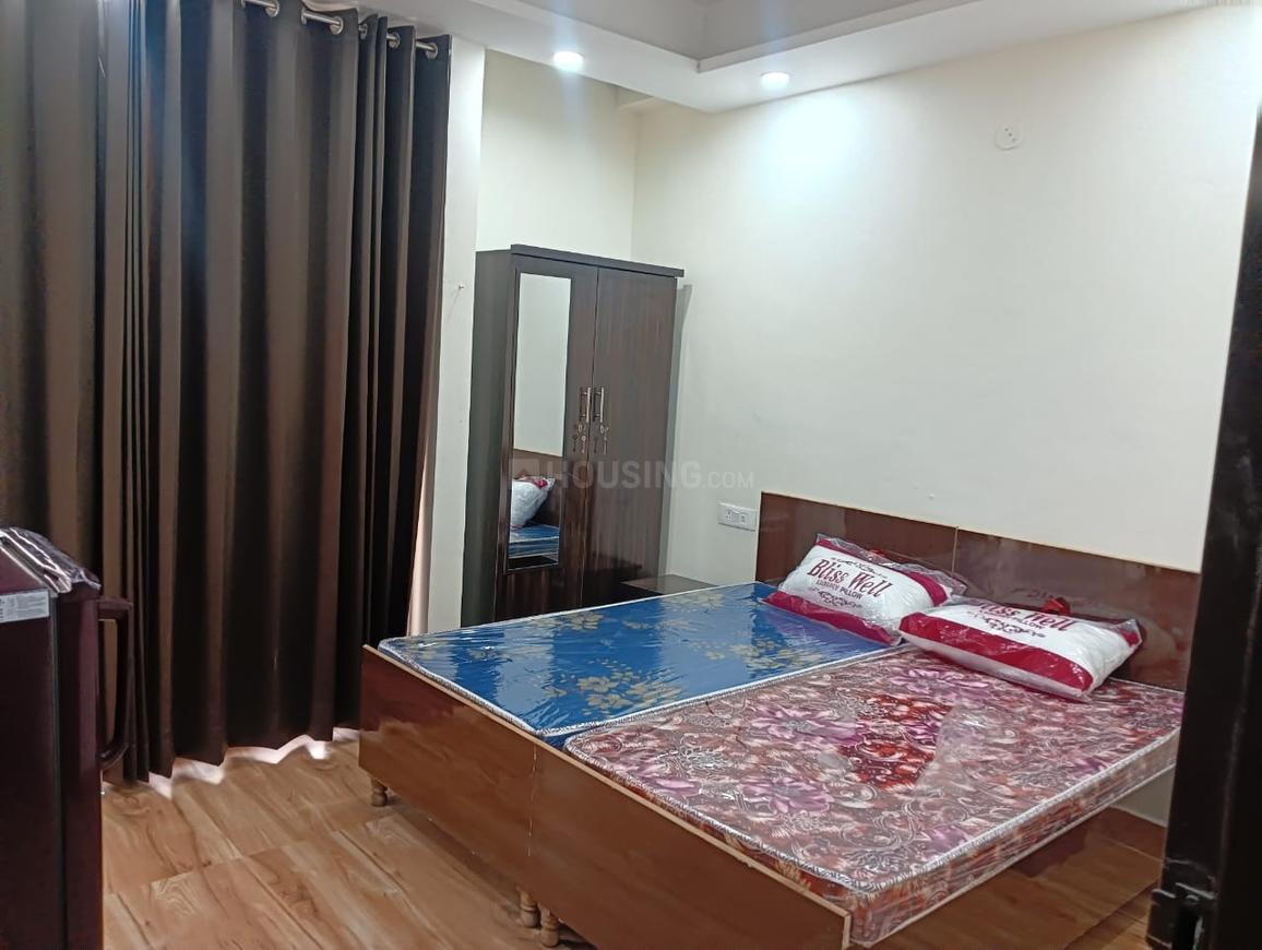 1 BHK for rent in Sector 53, Gurugram — 400 sq.ft