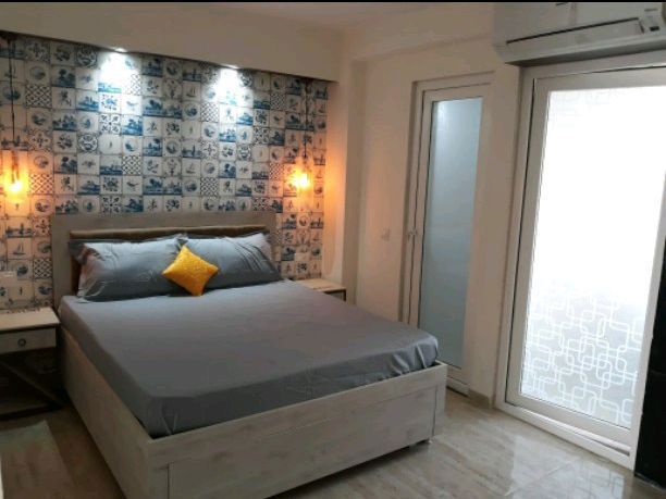 1 BHK for rent in Sector 54, Gurugram — furnished — 300 sq.ft