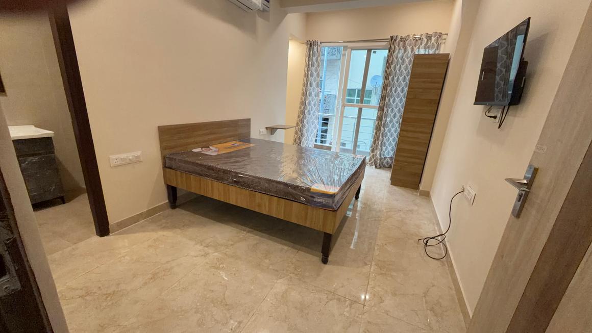 1 BHK for rent in Sector 54, Gurugram — 550 sq.ft — Suncity Township