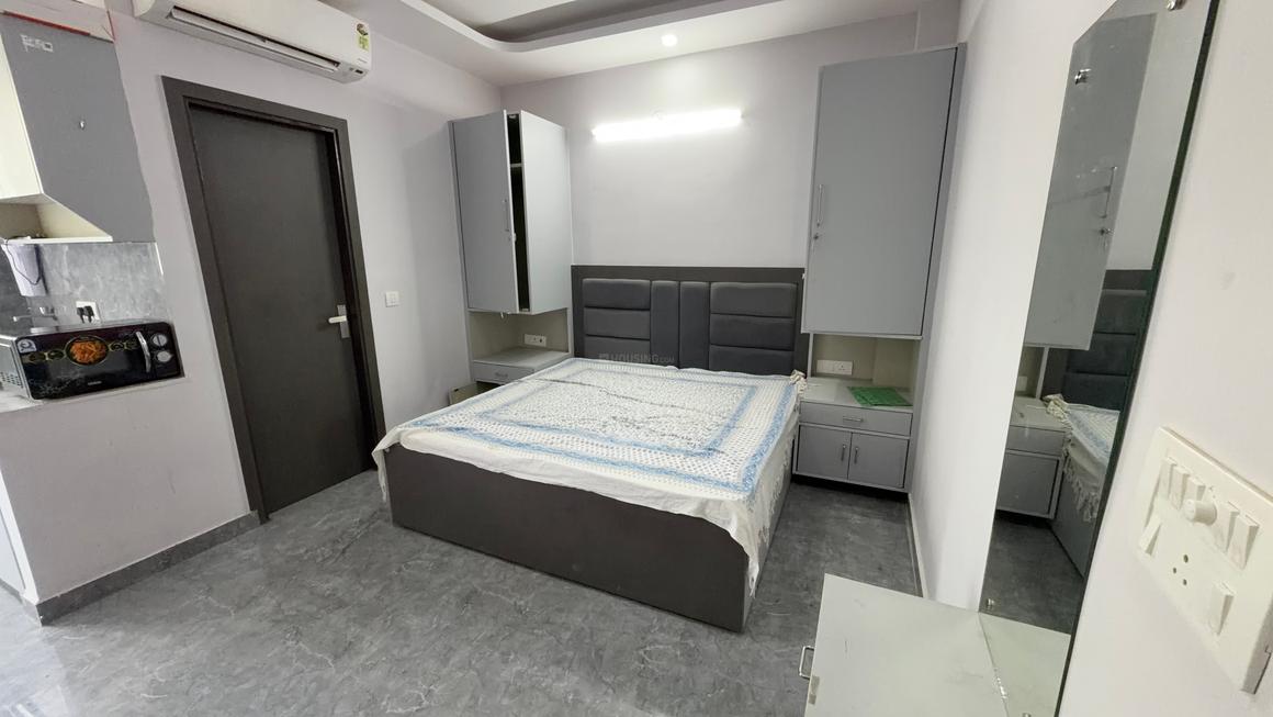 1 BHK for rent in Sector 54, Gurugram — 600 sq.ft — Suncity Township
