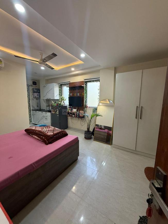 1 BHK for rent in Sector 55, Gurugram — 900 sq.ft
