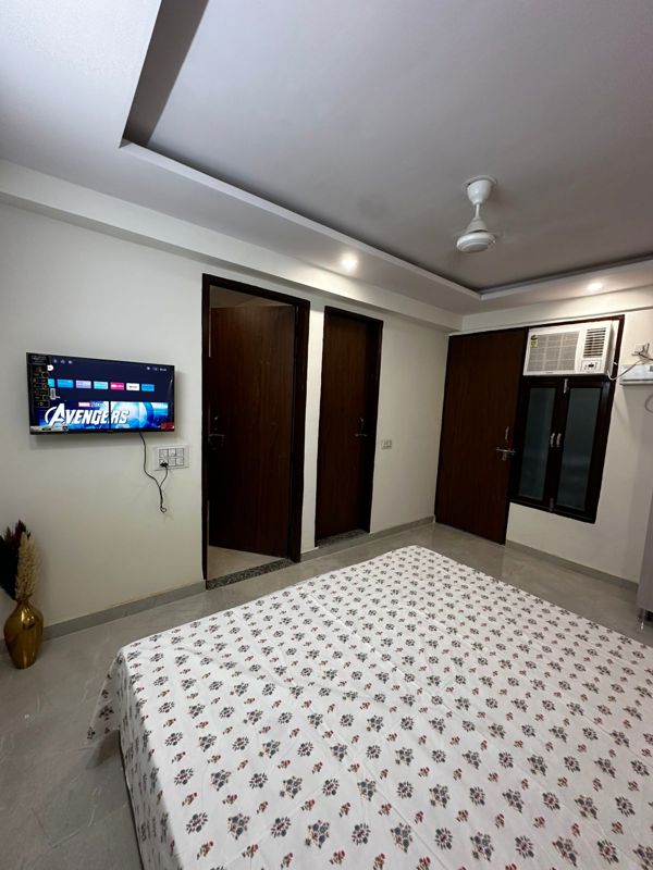 1 BHK for rent in Sector 57, Gurugram — furnished — 450 sq.ft