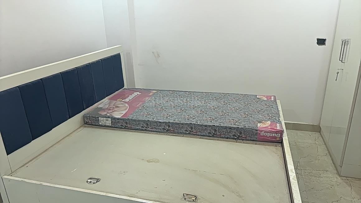 1 BHK for rent in Sector 57, Gurugram — 500 sq.ft