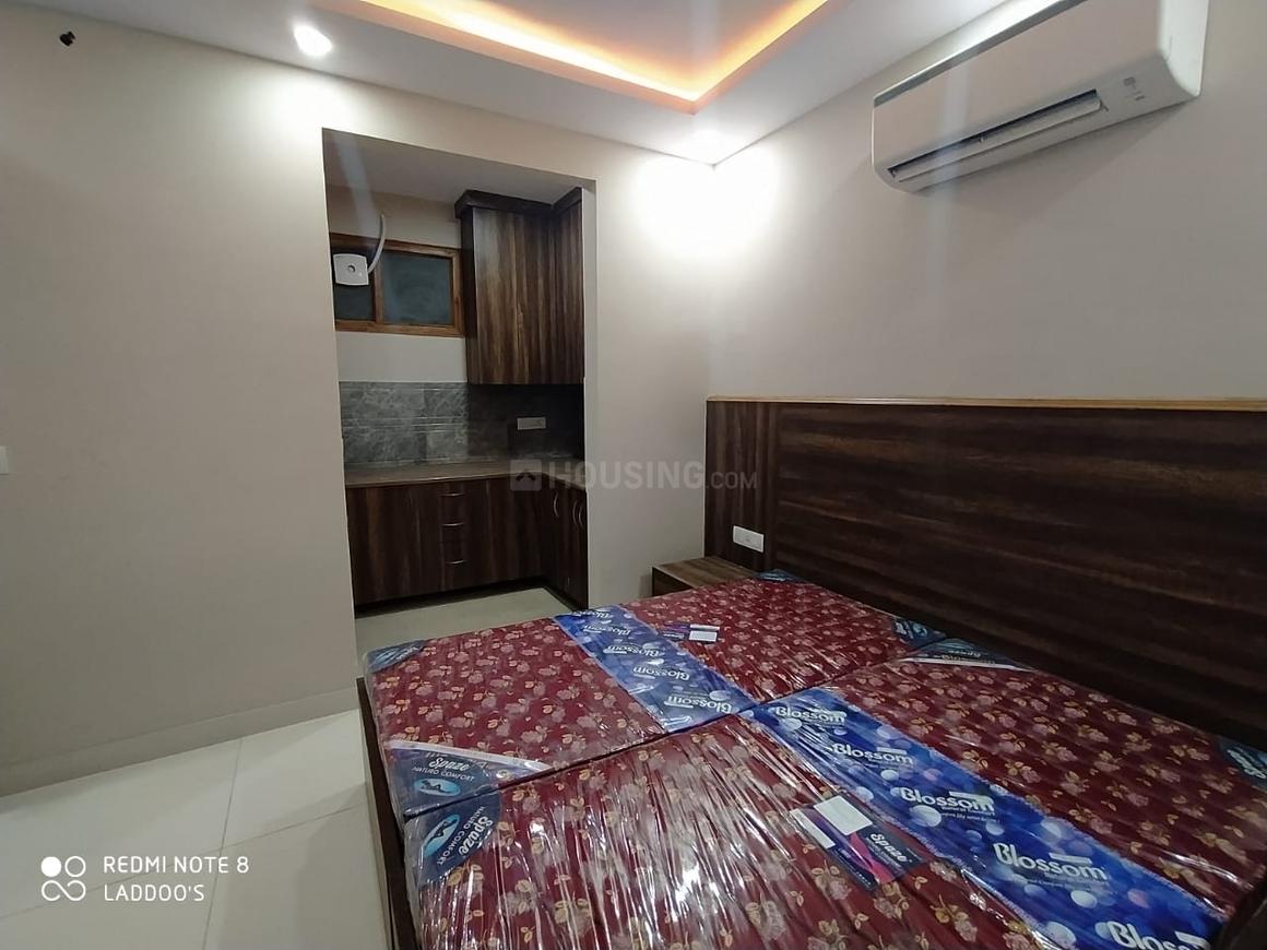 1 BHK for rent in Sector 57, Gurugram — 300 sq.ft