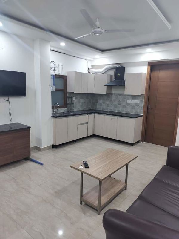 1 BHK for rent in Sector 57, Gurugram — furnished — 700 sq.ft — Sushant Lok 3
