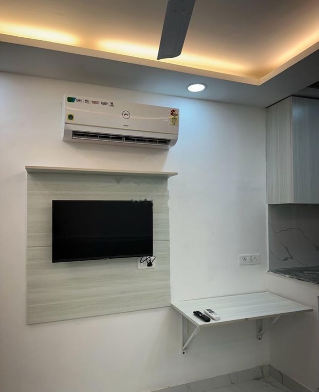 1 BHK for rent in Sector 62, Gurugram — furnished — 375 sq.ft — Pioneer Araya