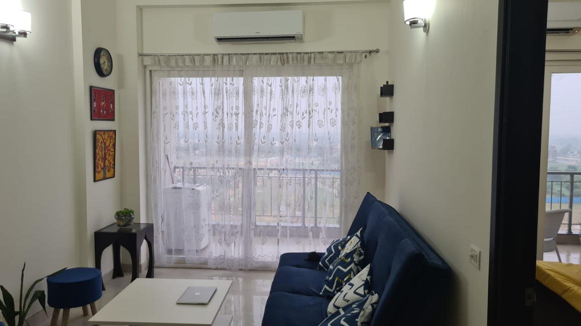 1 BHK for rent in Sector 63, Gurugram — 796 sq.ft — Baani City Center
