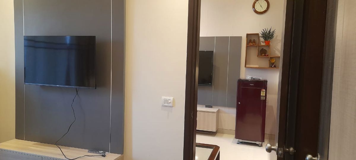1 BHK for rent in Sector 63, Gurugram — furnished — 550 sq.ft — Baani City Center