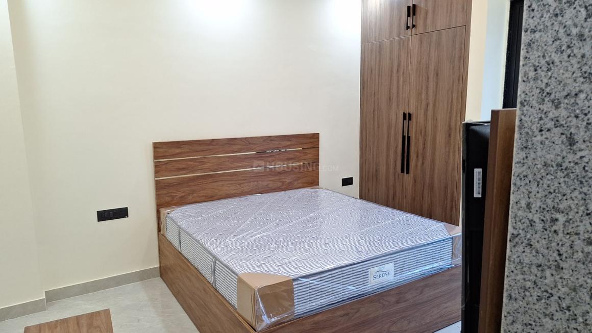1 BHK for rent in Sector 67, Gurugram — 300 sq.ft — Ansal Esencia Sector 67