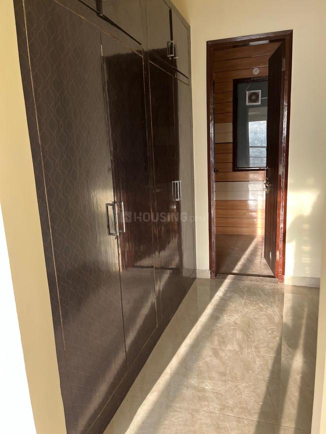 1 BHK for rent in Sector 67, Gurugram — semi-furnished — 750 sq.ft — Ansal Api Esencia