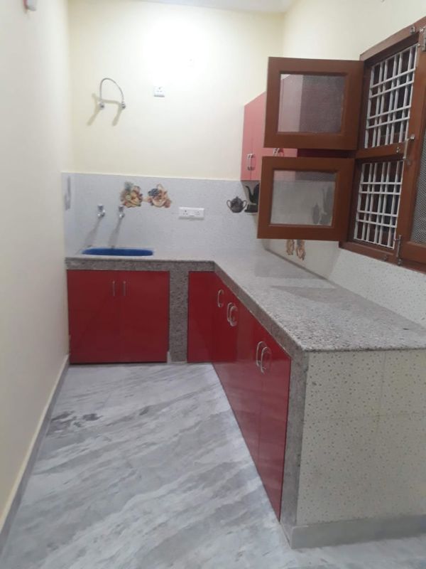 1 BHK for rent in Sector 7, Gurugram — semi-furnished — 810 sq.ft