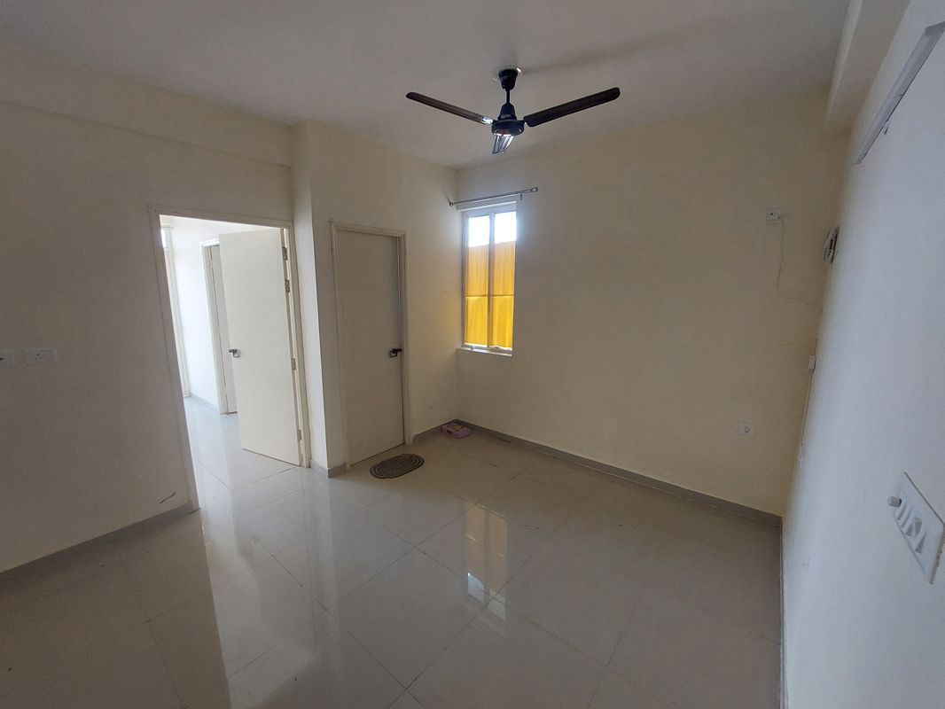 1 BHK for rent in Sector 70, Gurugram — unfurnished — 396 sq.ft — Pyramid Altia