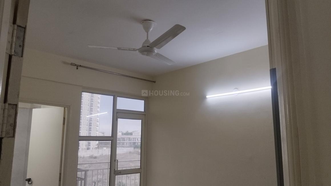 1 BHK for rent in Sector 70, Gurugram — semi-furnished — 500 sq.ft — Pyramid Altia