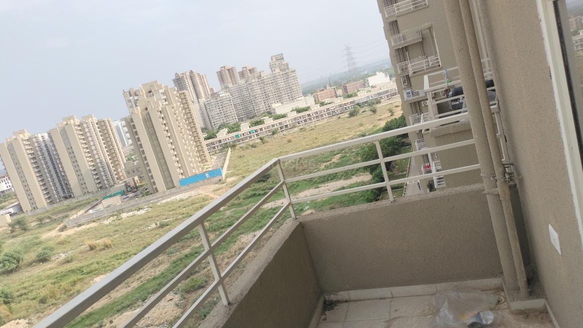 1 BHK for rent in Sector 70, Gurugram — 400 sq.ft — Pyramid Altia