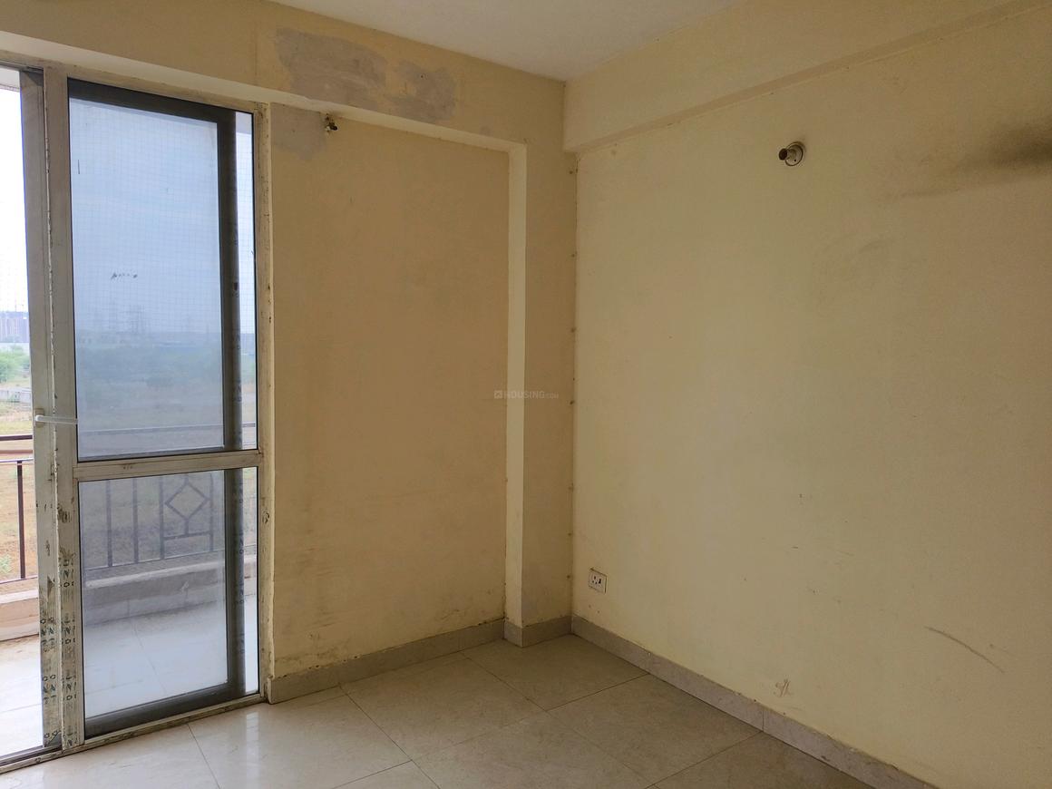 1 BHK for rent in Sector 71, Gurugram — semi-furnished — 400 sq.ft — Signature Global Andour Heights
