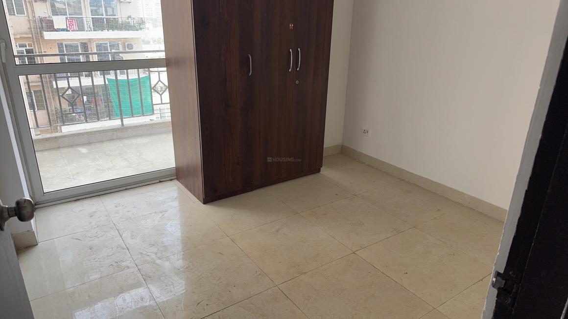 1 BHK for rent in Sector 71, Gurugram — semi-furnished — 565 sq.ft — Signature Global Andour Heights