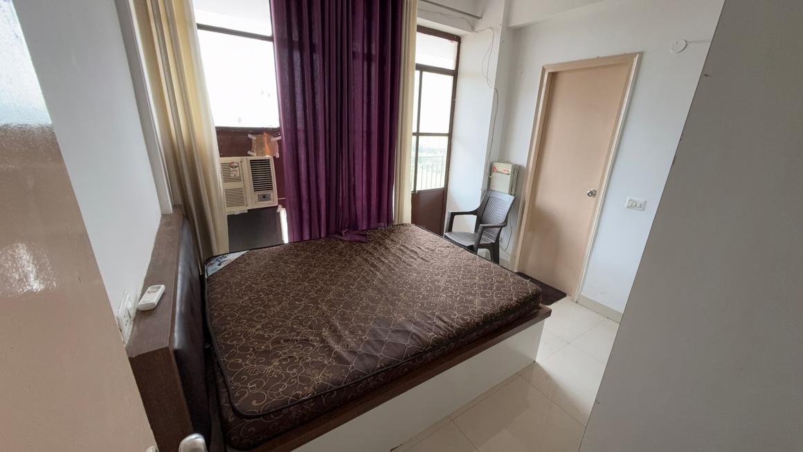 1 BHK for rent in Sector 81, Gurugram — 426 sq.ft — Signature Global Synera