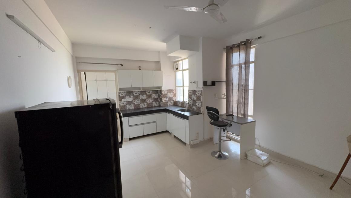 1 BHK for rent in Sector 81, Gurugram — 420 sq.ft — Signature Global Synera