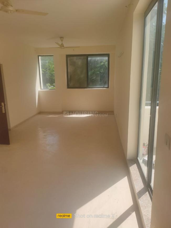 1 BHK for rent in Sector 86, Gurugram — semi-furnished — 350 sq.ft — DLF New Town Heights 1