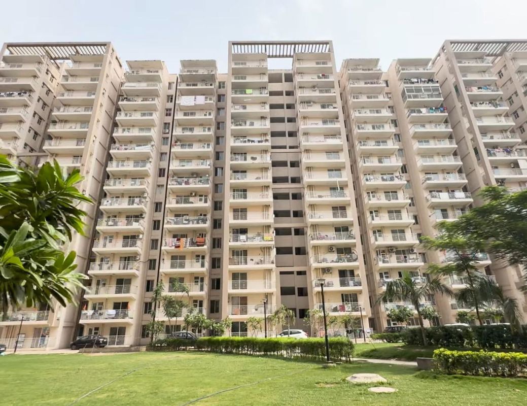 1 BHK for rent in Sector 90, Gurugram — furnished — 432 sq.ft — Shree Vardhman Green Court