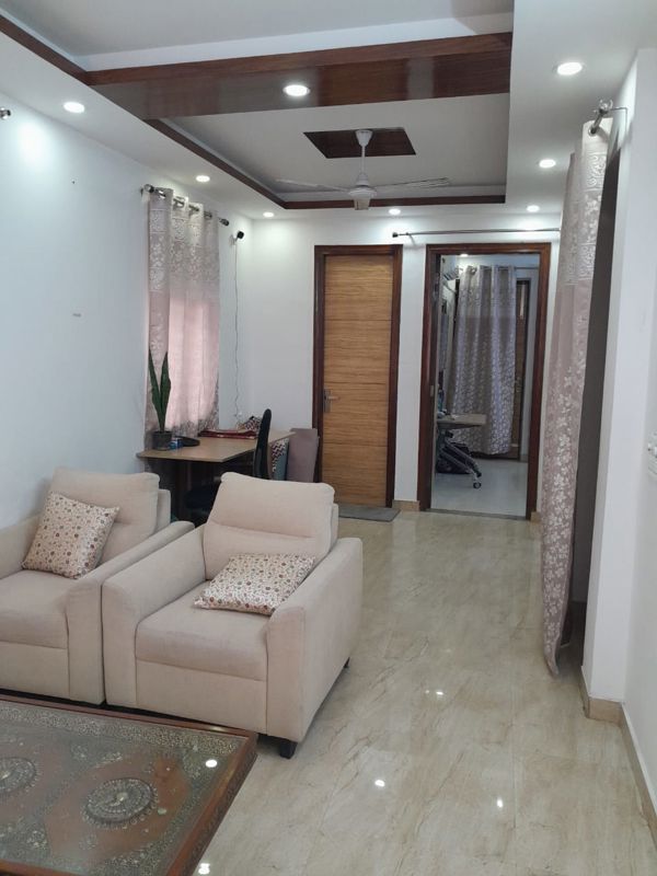 1 BHK for rent in Sector 9a, Gurugram — semi-furnished — 900 sq.ft