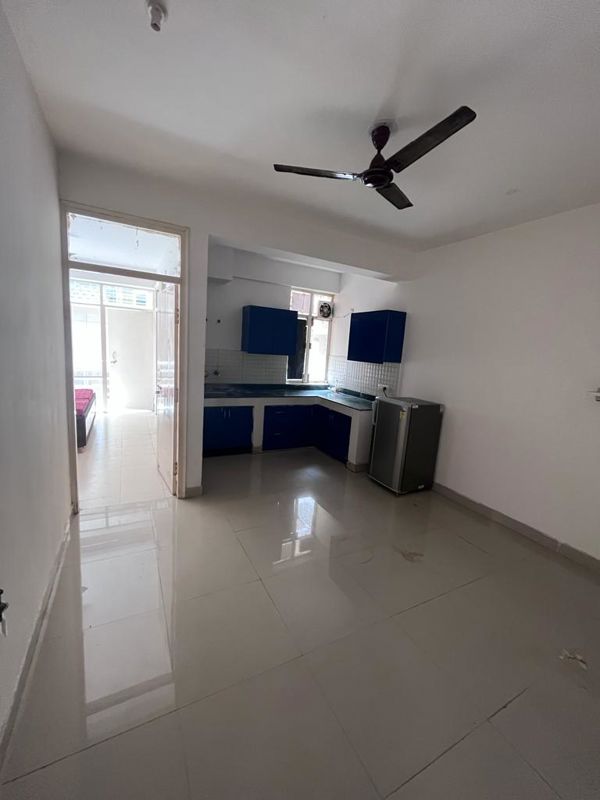1 BHK for rent in Sohna Sector 33, Gurugram — unfurnished — 394 sq.ft — Breez Global Heights
