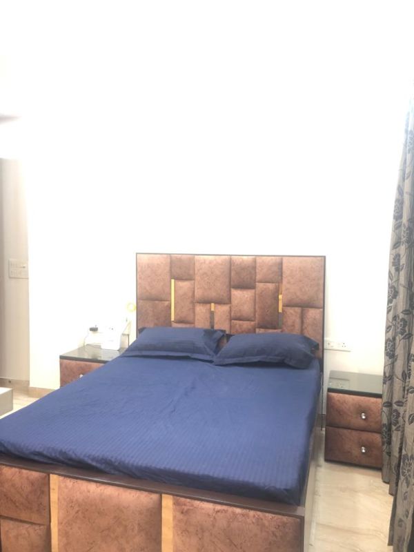 1 BHK for rent in South City 1, Gurugram — furnished — 100 sq.ft