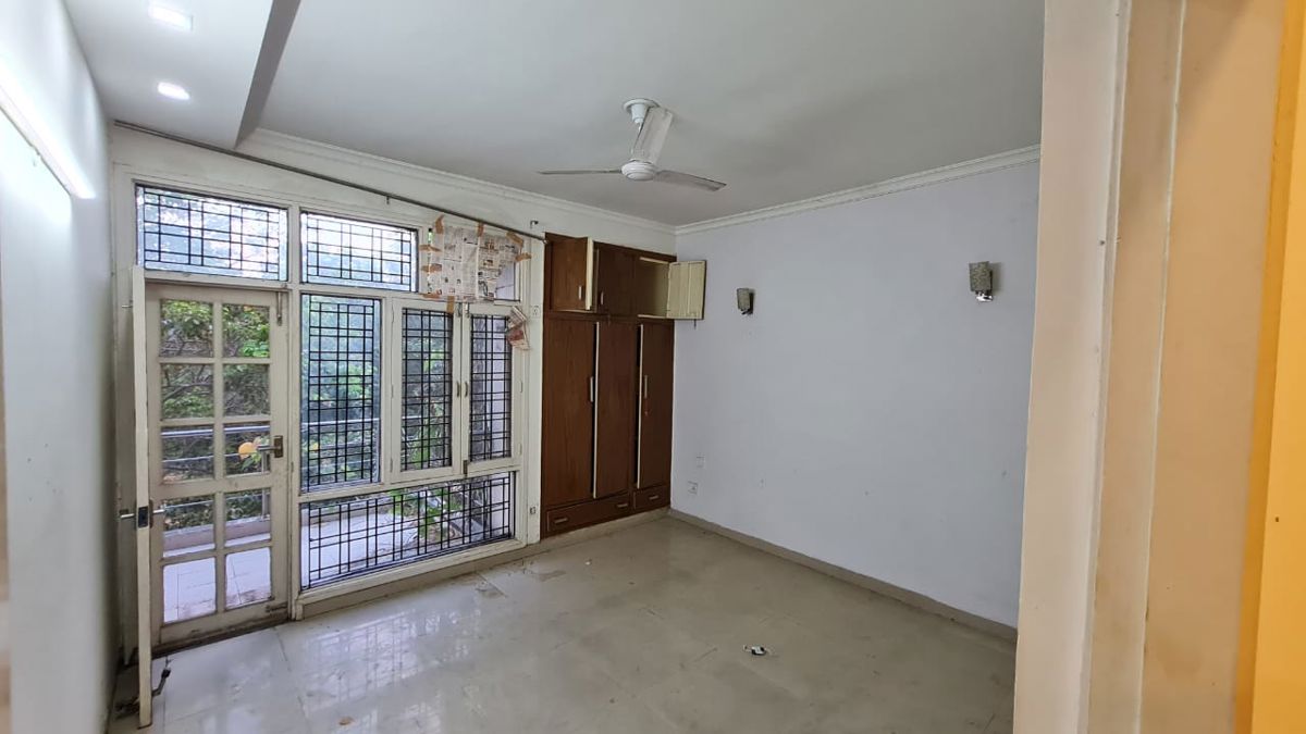 1 BHK for rent in Suncity, Gurugram — furnished — 650 sq.ft