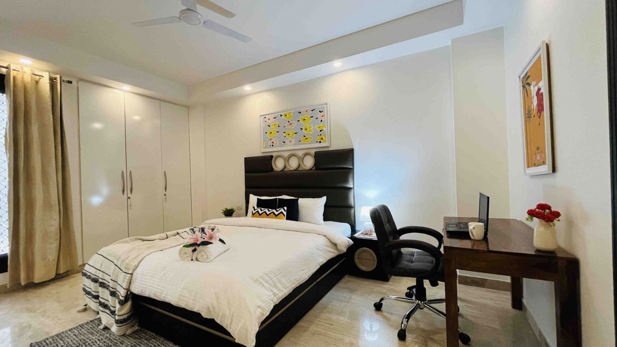 1 BHK for rent in Sushant Lok ii, Gurugram — unfurnished — 60 sq.ft