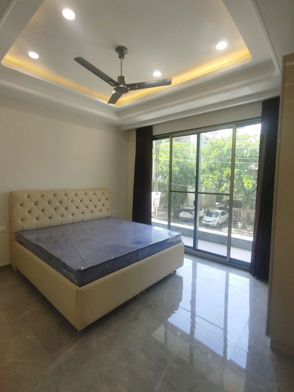 1 BHK for rent in Sushant Lok ii, Gurugram — furnished — 200 sq.ft