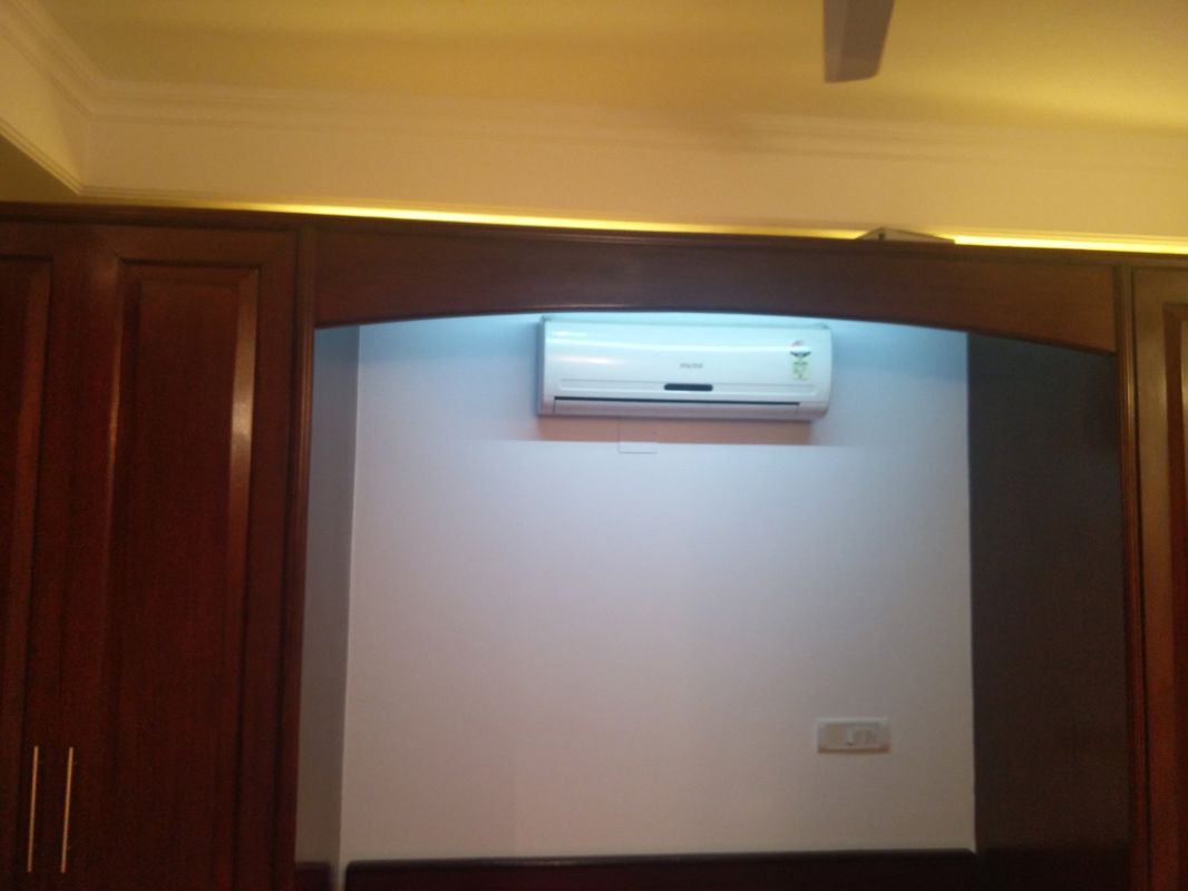 1 BHK for rent in Sushant Lok ii, Gurugram — unfurnished — 60 sq.ft